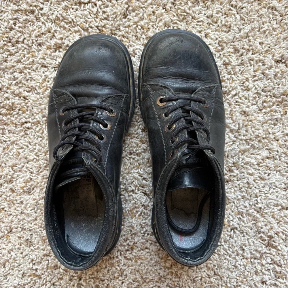 Vintage Dr. Martens 9024 chunky platform shoe Woman’s Sz 8 Made in England